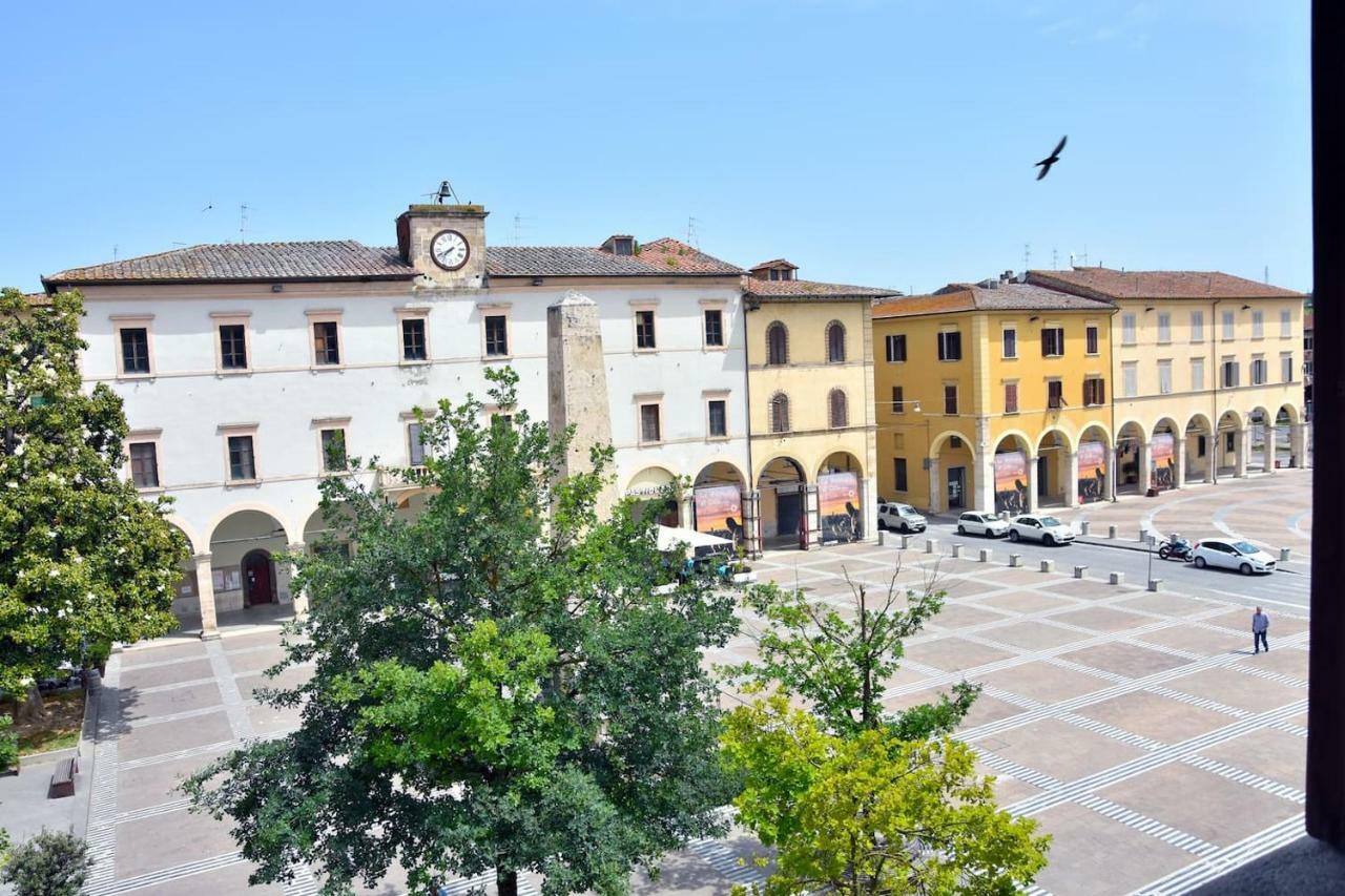 شقة Piazza Arnolfo 1932 كولّي فال ديلسا المظهر الخارجي الصورة